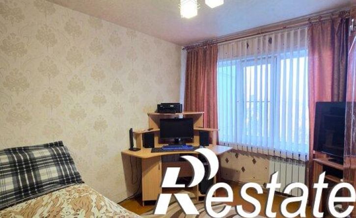 3-комн квартира улица 8 Марта, 27Б,  д. 27Б